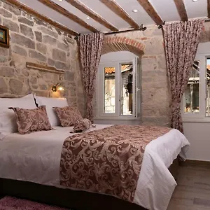  Apartment In Diocletian Palace Croatia